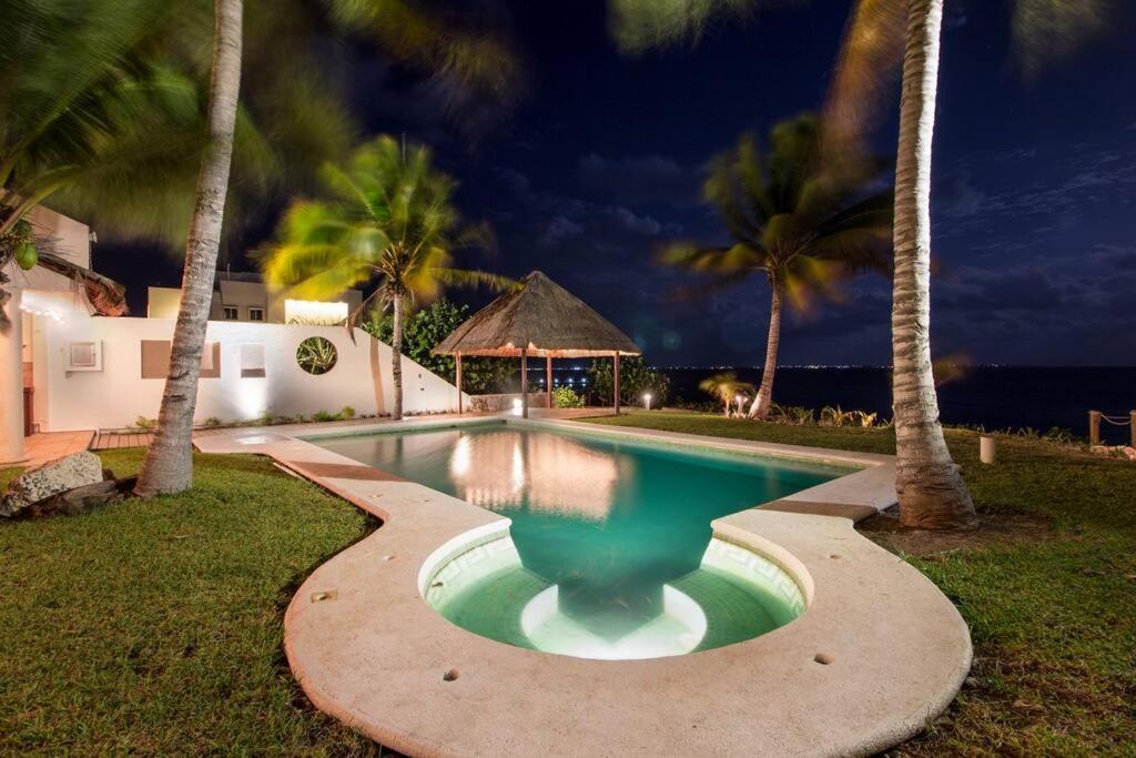 El Meco Beachfront & Private Pool Villa By Casa Paraiso Cancún Exteriör bild